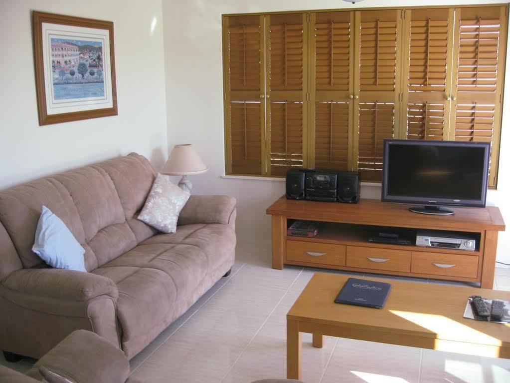 Cheltenham Apartments Caloundra Exterior foto